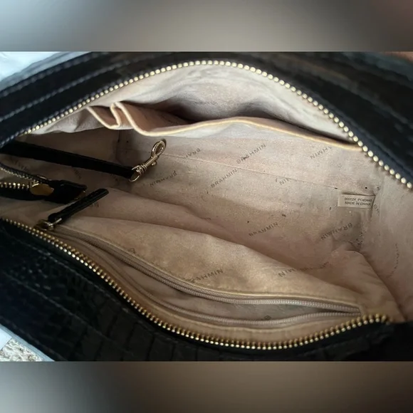 Brahmin crossbody - Picture 4 of 6